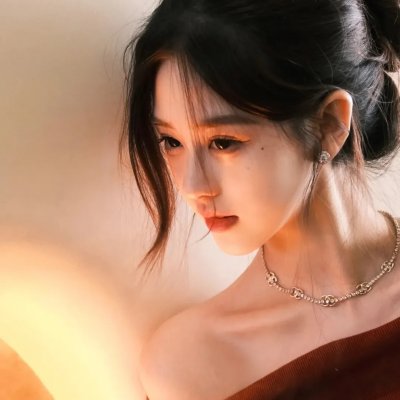 发光的河流